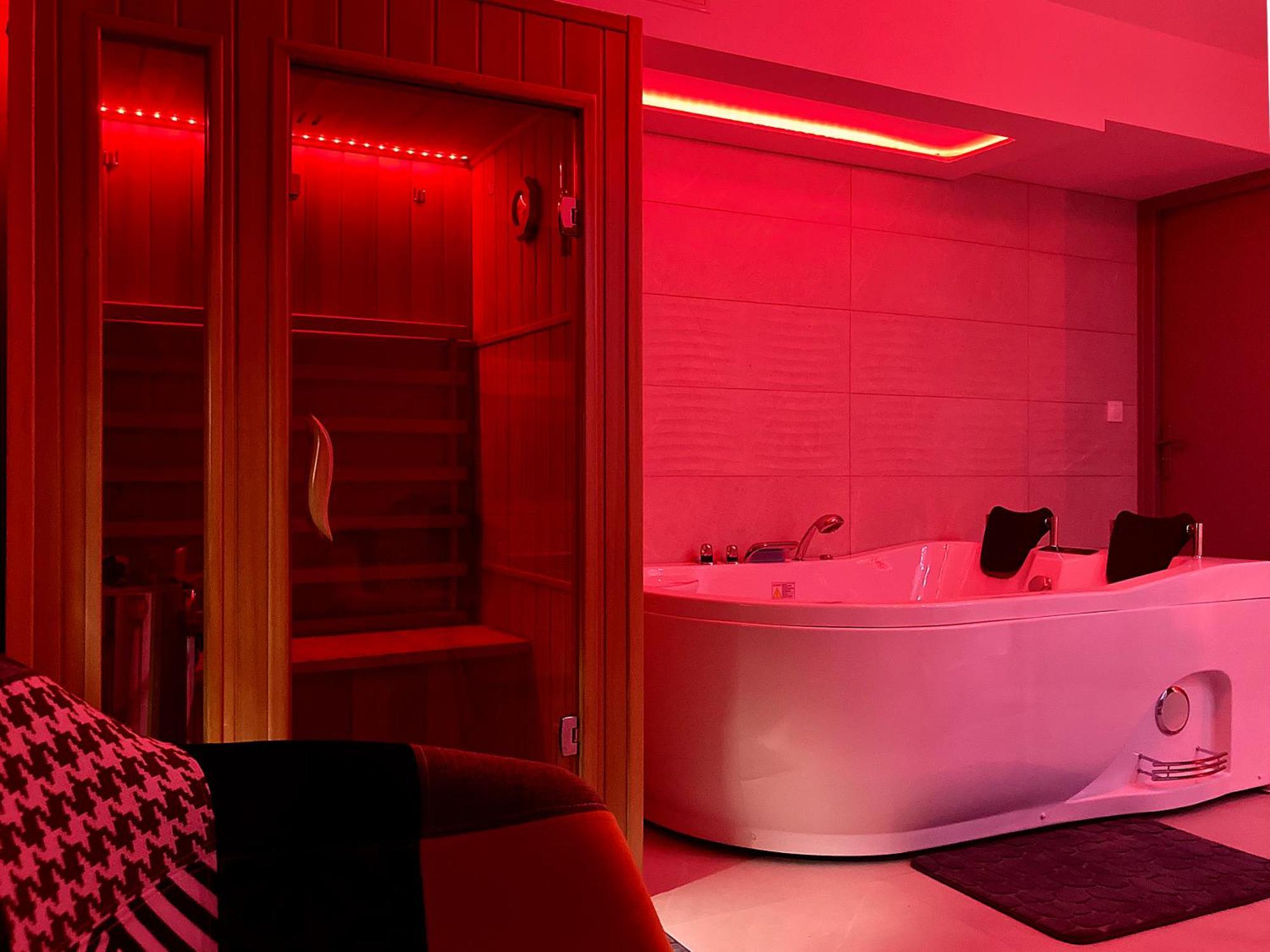 La Bulle De La Cathedrale - Spa - Sauna - Hammam Troyes Dış mekan fotoğraf